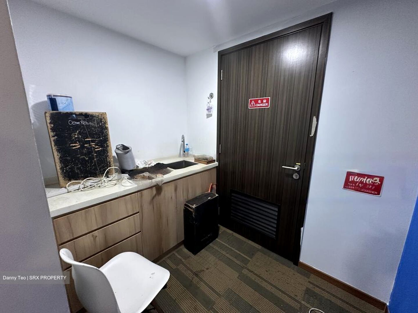 8B @ Admiralty (D27), Factory #470131681